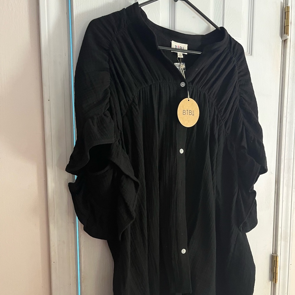 Bibi new top with tags !!